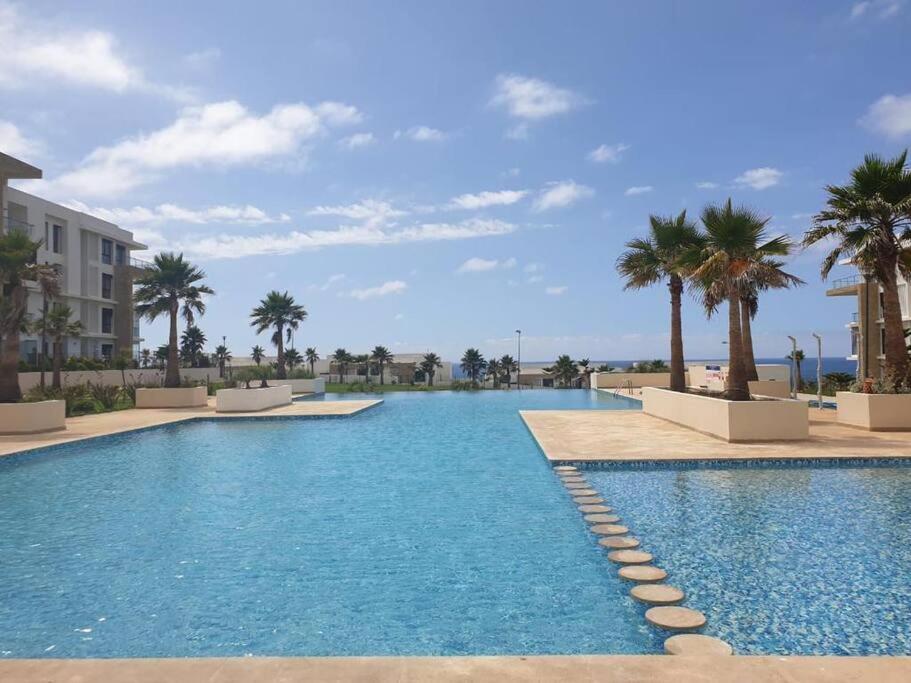 Superbe Appartement Vue Sur Mer 塞尔 外观 照片